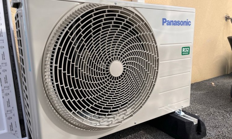 Installation d'une climatisation Panasonic mono split R32